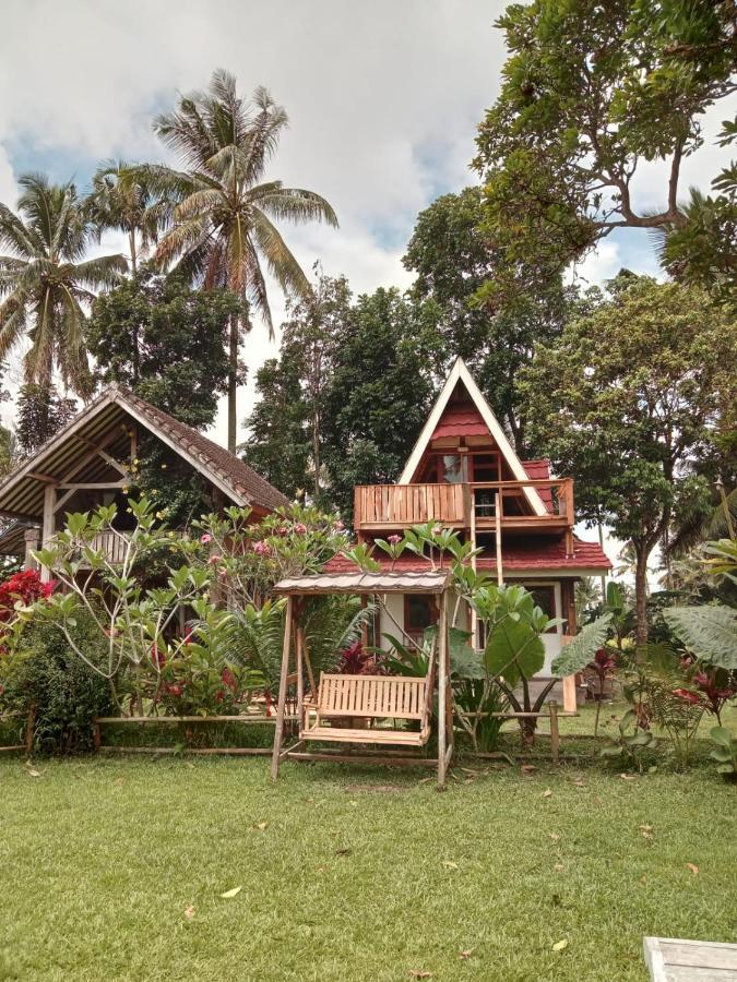 Hakiki Inn Bungalows Tetebatu Eksteriør billede