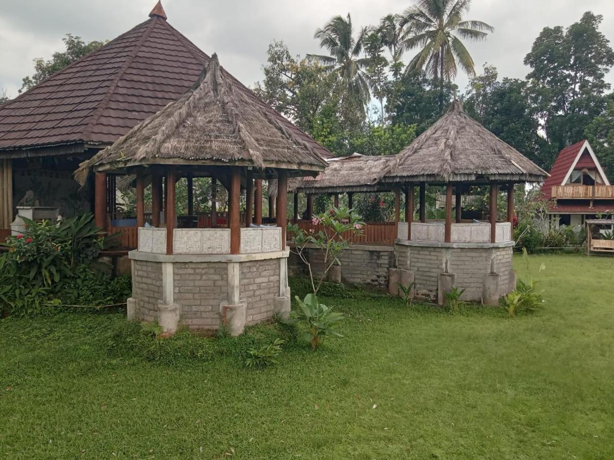 Hakiki Inn Bungalows Tetebatu Eksteriør billede