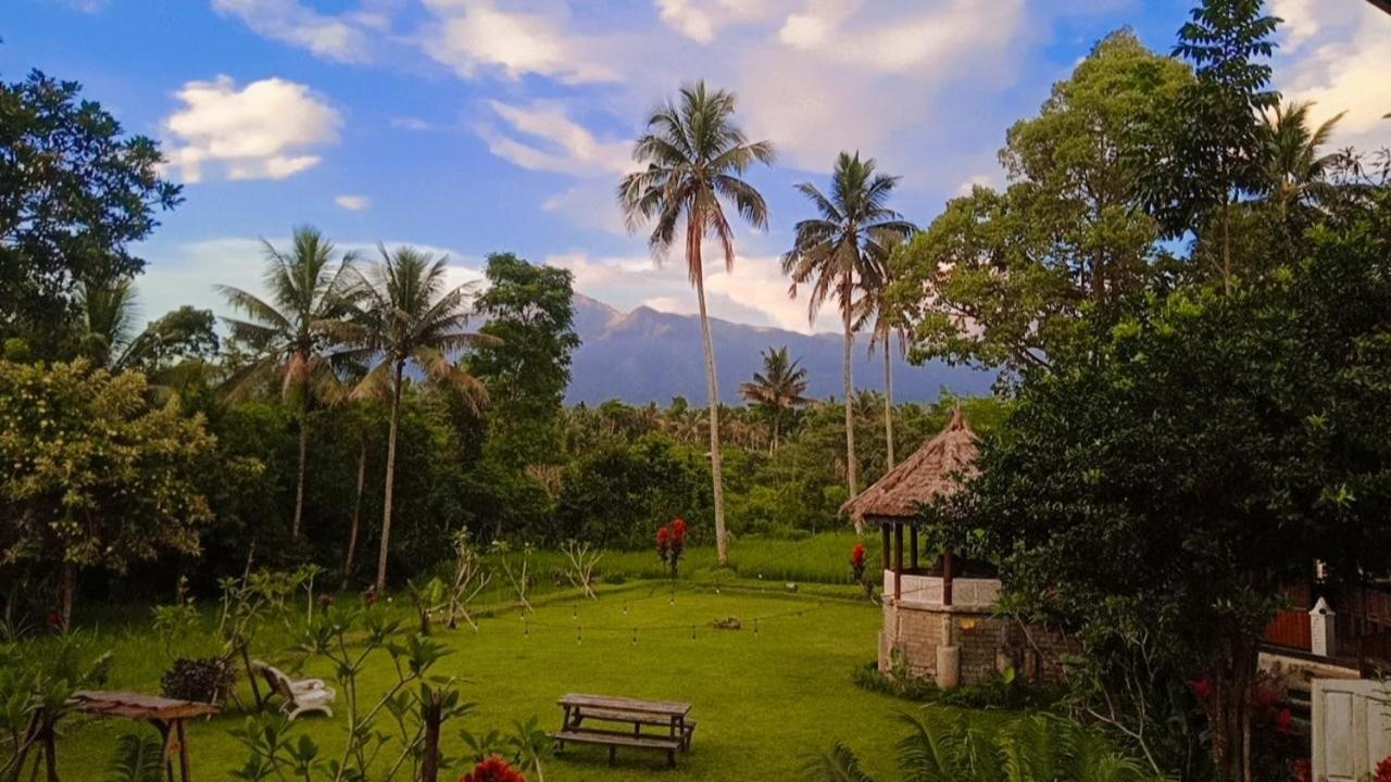 Hakiki Inn Bungalows Tetebatu Eksteriør billede
