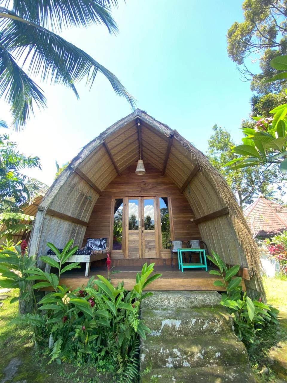 Hakiki Inn Bungalows Tetebatu Eksteriør billede