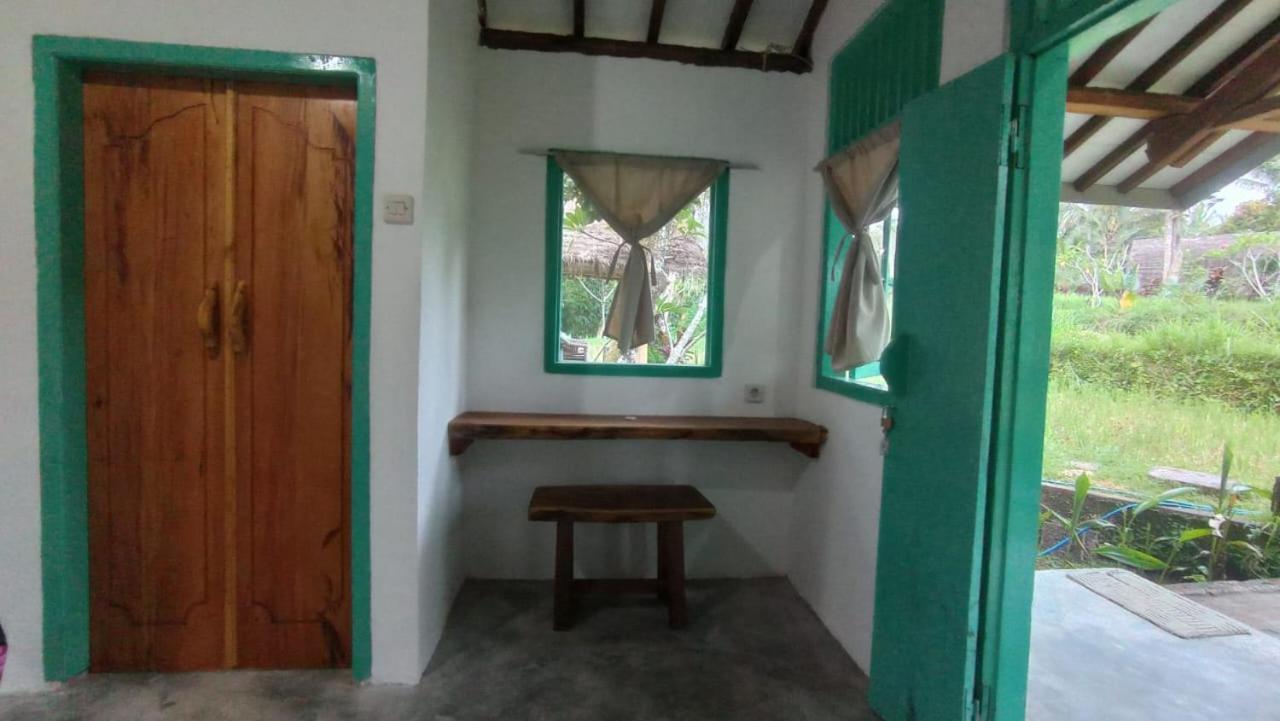 Hakiki Inn Bungalows Tetebatu Eksteriør billede